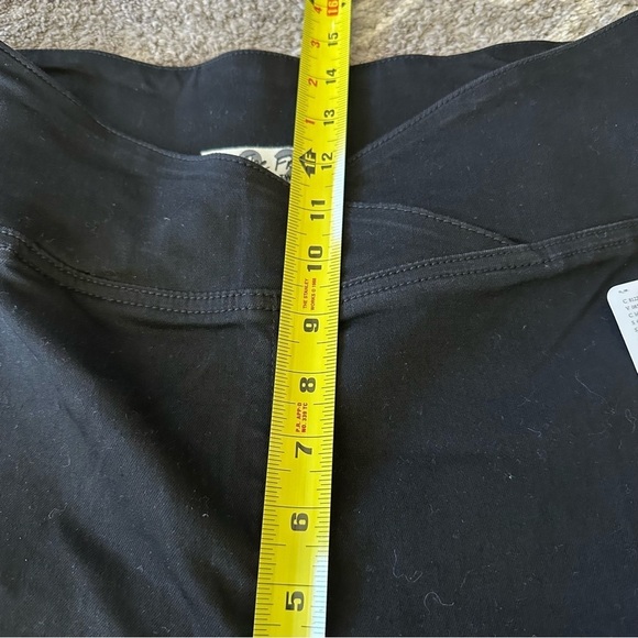 NWT Free People Venice Beach Flare Jeans High Rise Black Wash 32 - Picture 9 of 11